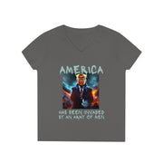 America has been invaded by an Army of Men blue V-Neck T-Shirt