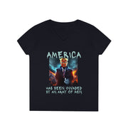 America has been invaded by an Army of Men blue V-Neck T-Shirt