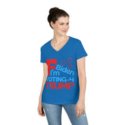 F Biden I'm voting for Trump ladies' V-Neck T-Shirt