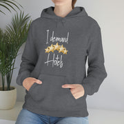 I demand 5-star hotels unisex Heavy Blend™ Hooded Sweatshirt